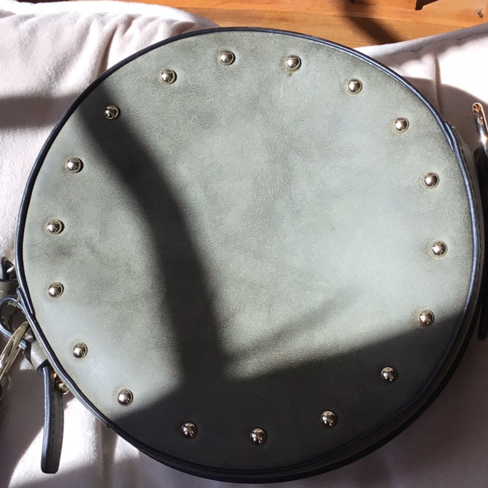 NWOT GAP crossbody canteen bag